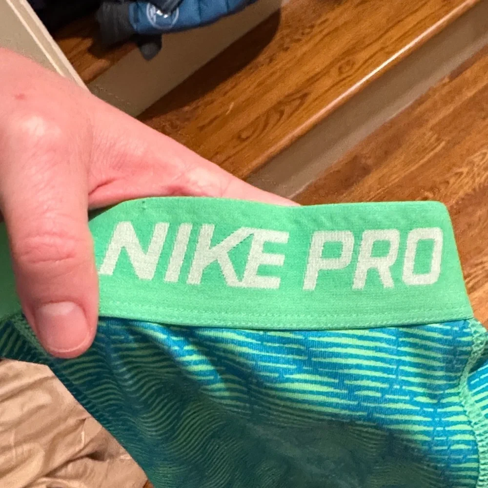 Nike Kids' Blue Green Patterned Leggings size S